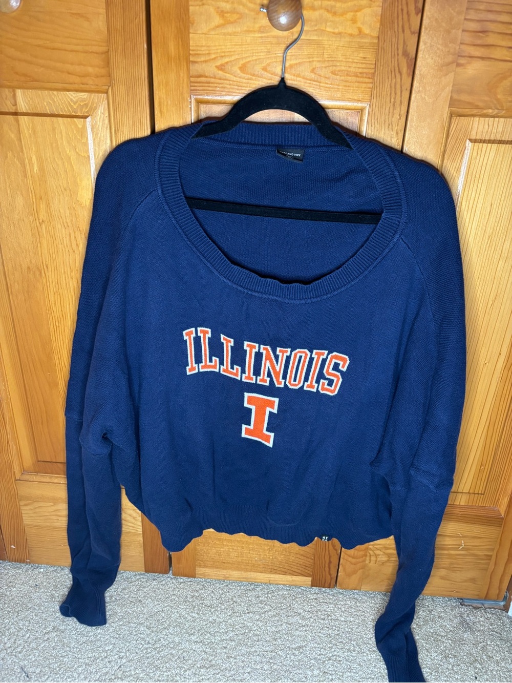Illinois Navy Cropped Sweatshirt with Orange Logo